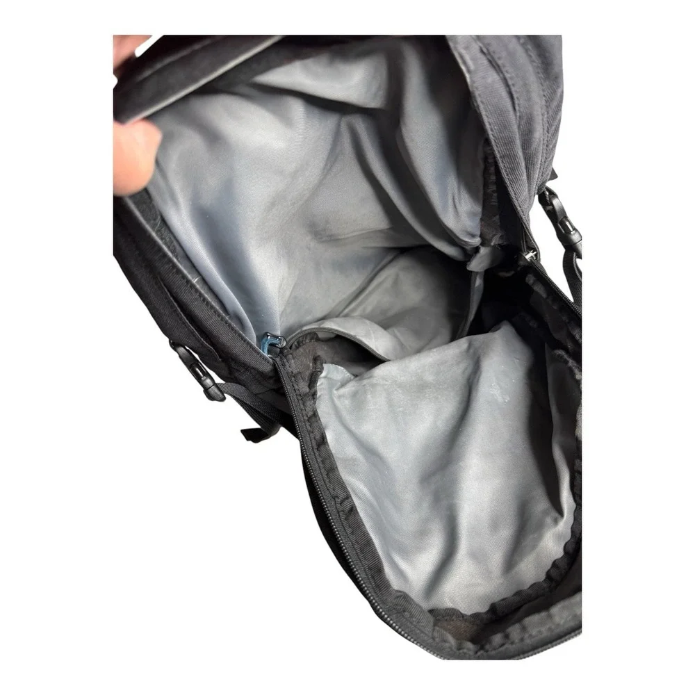 Marmot Gunnison 20L Black Hiking Daypack Backpack Camping Travel School Hiking